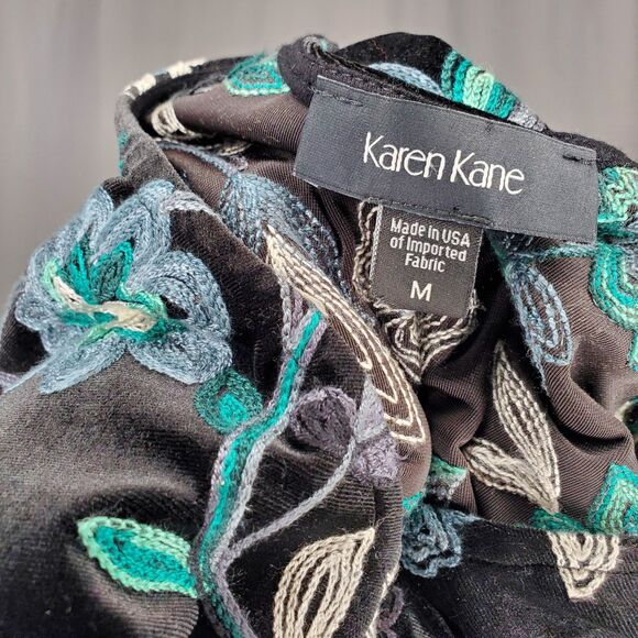 Karen Kane Velvet Embroidered Top Women Medium Floral Bell Sleeve Boho Romantic - Picture 3 of 10
